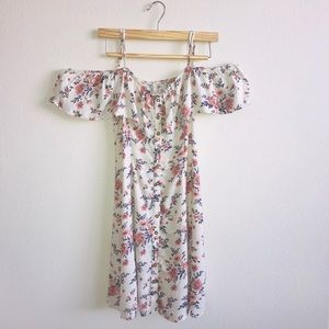 BRAND NEW** American Eagle Off The Shoulder Dress